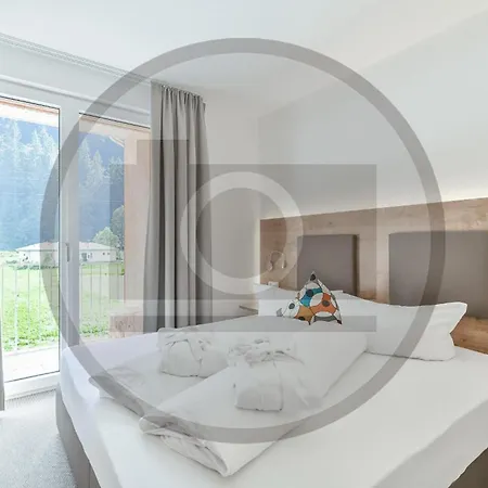 Hochwertige